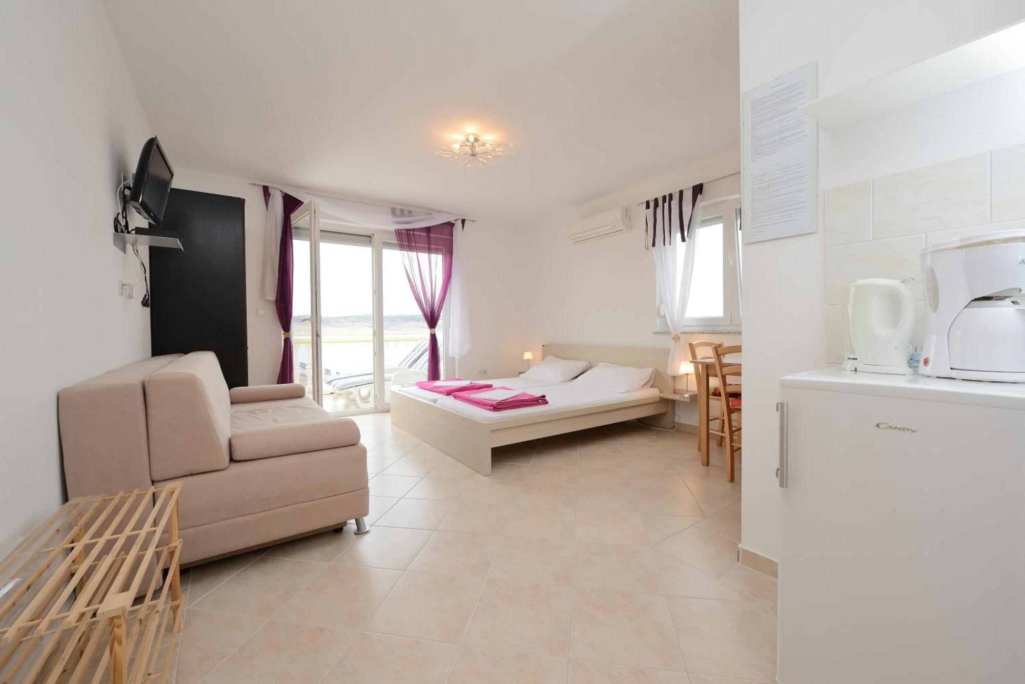 Apartment Seline Apartment *